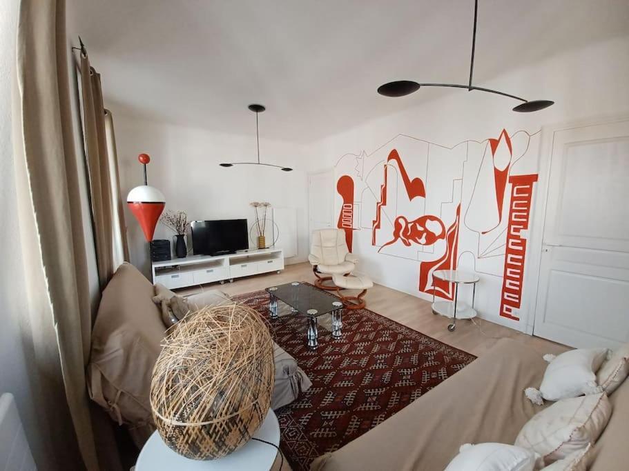 Appartement Tres Bien Situe- Spacieux - Calme - Parking Biarritz Eksteriør billede