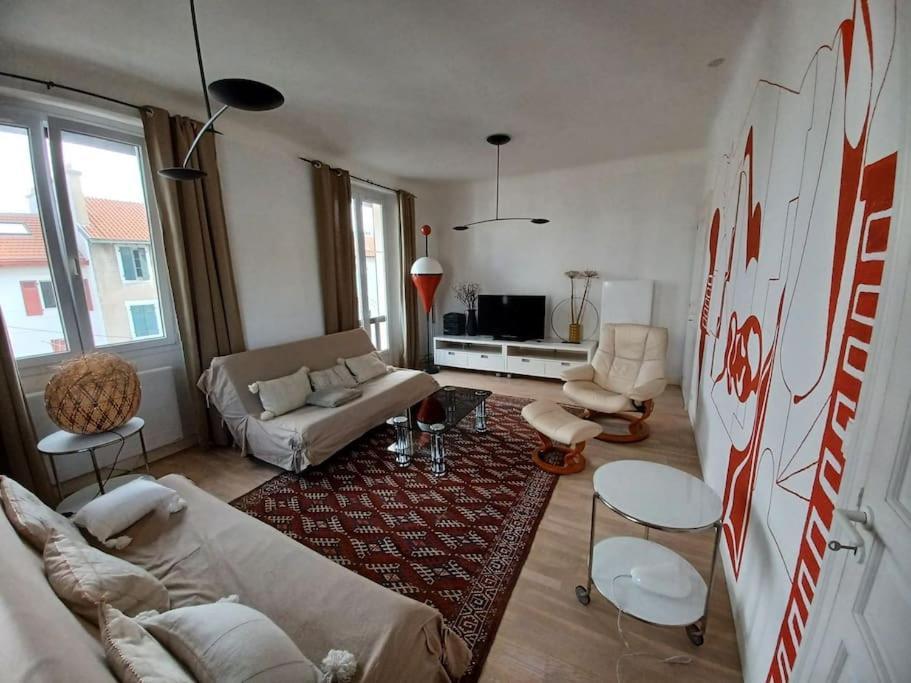 Appartement Tres Bien Situe- Spacieux - Calme - Parking Biarritz Eksteriør billede
