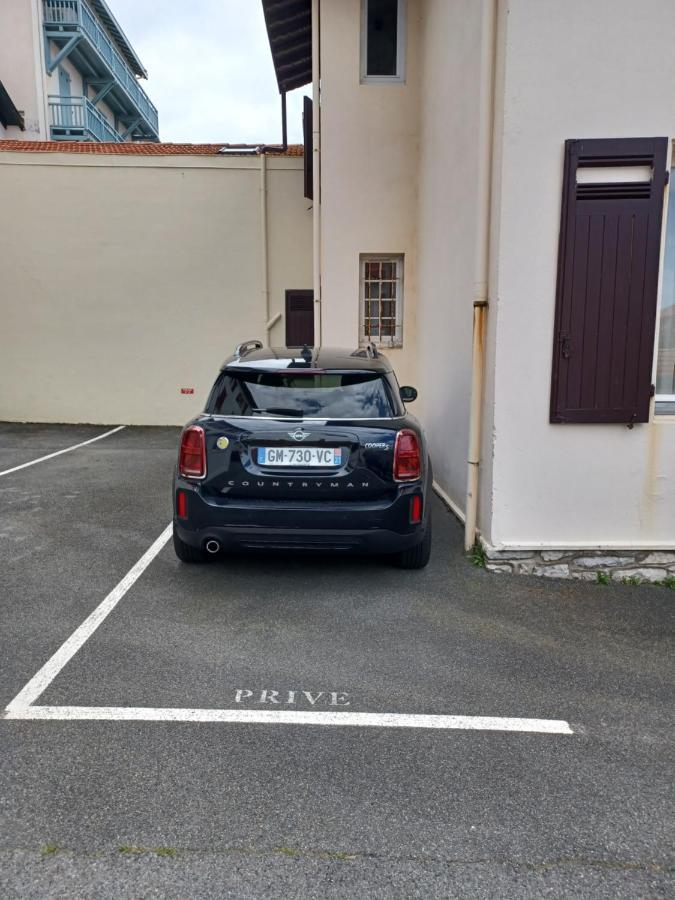 Appartement Tres Bien Situe- Spacieux - Calme - Parking Biarritz Eksteriør billede